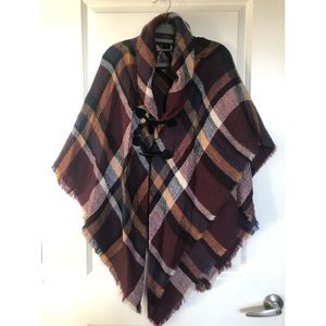 Cute shawl/poncho in fall colors